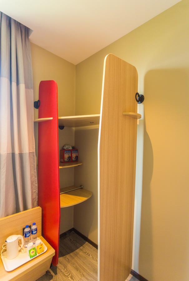 Ibis Wenzhou University Hotel Экстерьер фото