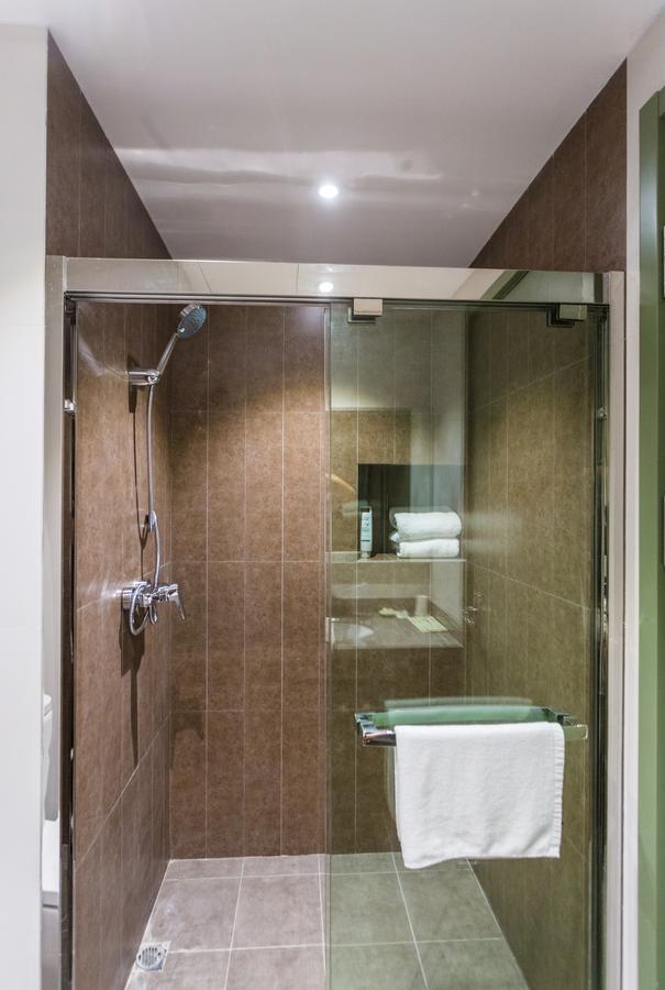 Ibis Wenzhou University Hotel Экстерьер фото